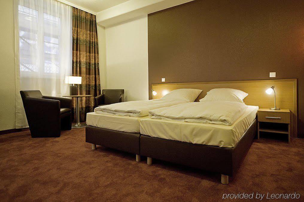 Hotel Bayrischer Hof Heidelberg Dış mekan fotoğraf