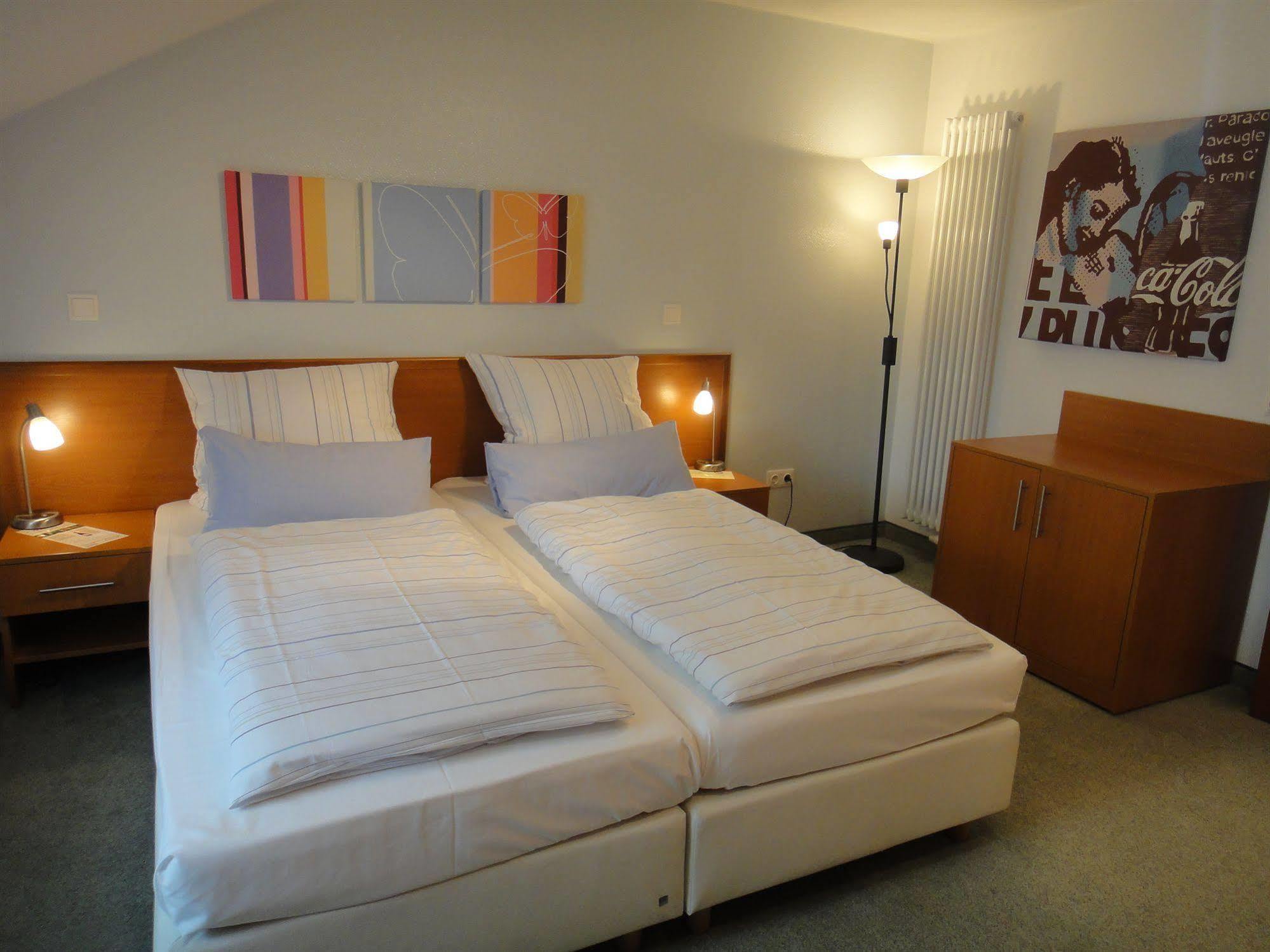 Hotel Bayrischer Hof Heidelberg Dış mekan fotoğraf