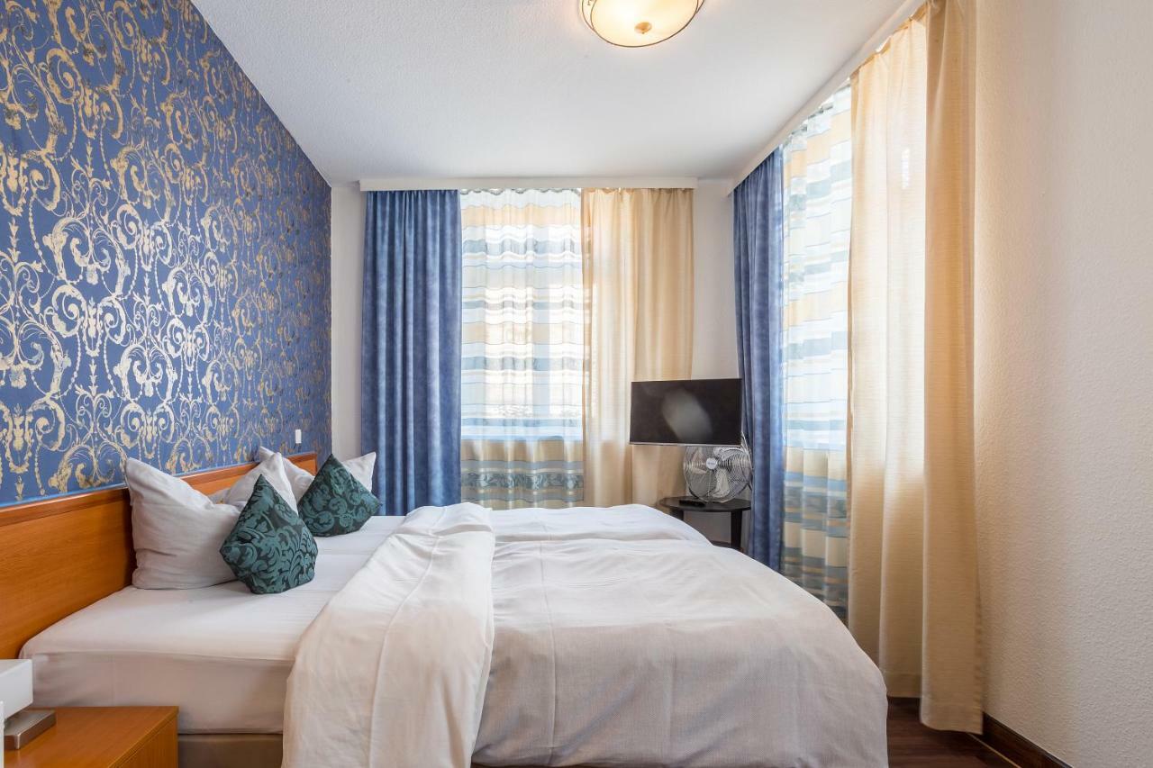 Hotel Bayrischer Hof Heidelberg Dış mekan fotoğraf